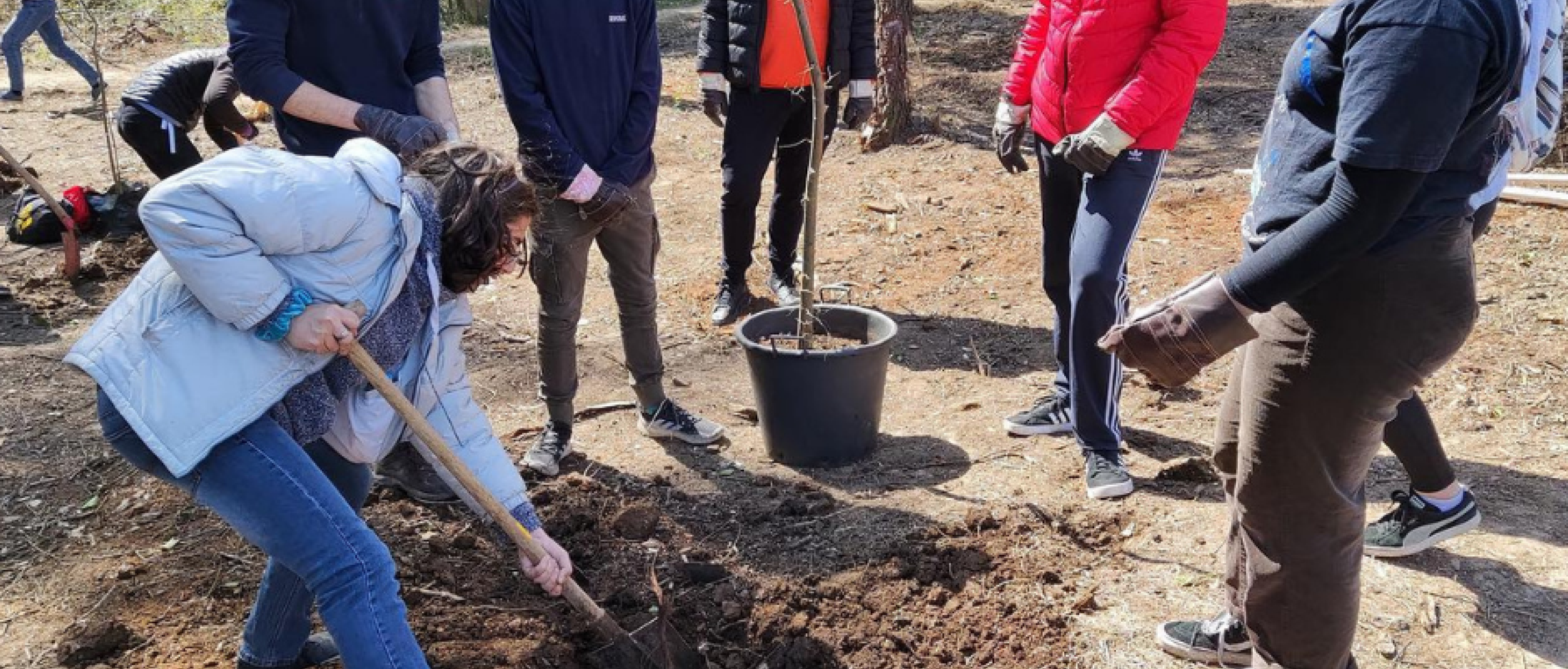 Recognising the funding partners supporting this year’s graduating scholars